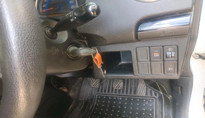 2013 Maruti Wagon R Stingray VXI, Petrol, Manual, 70,578 km, interior
