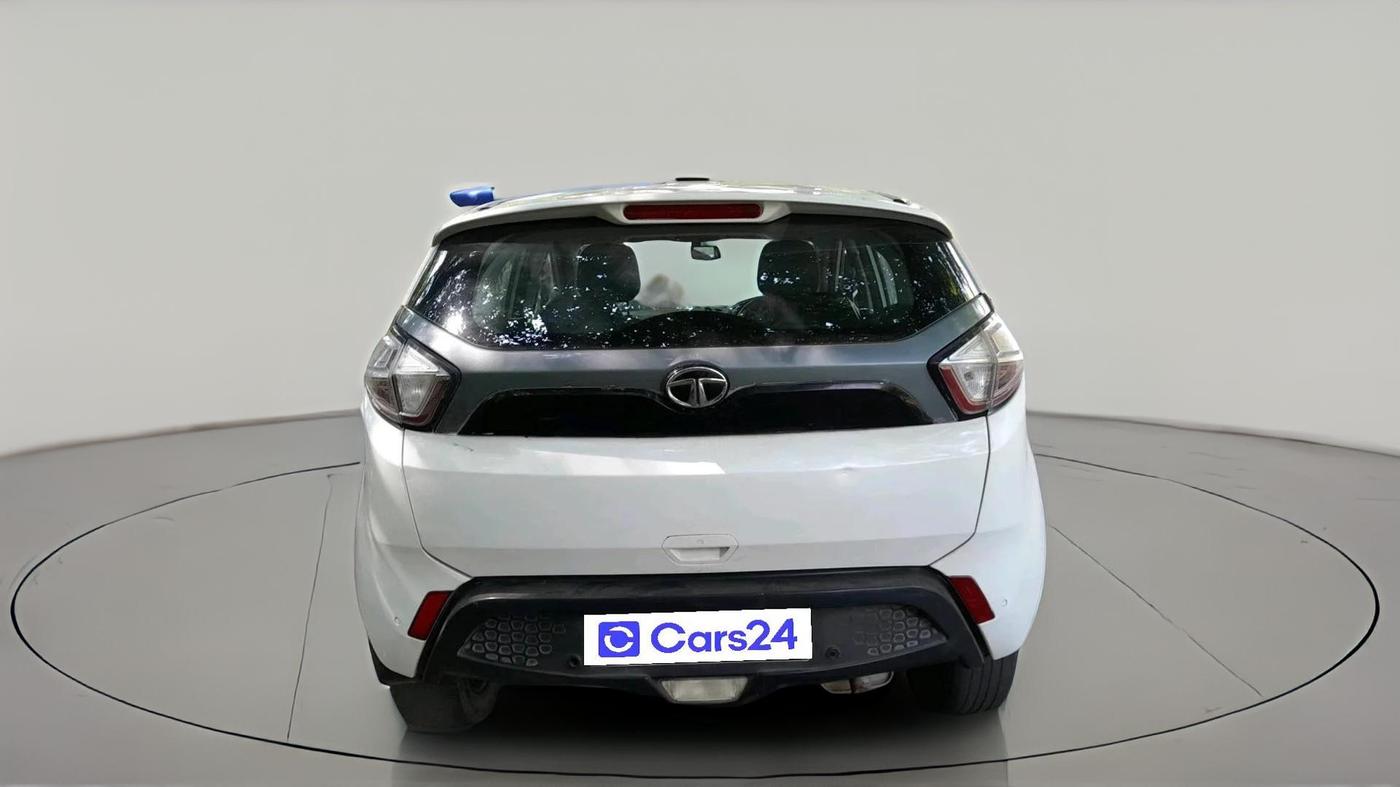 2018 Tata NEXON XM PETROL, Petrol, Manual, 70,195 km, exterior