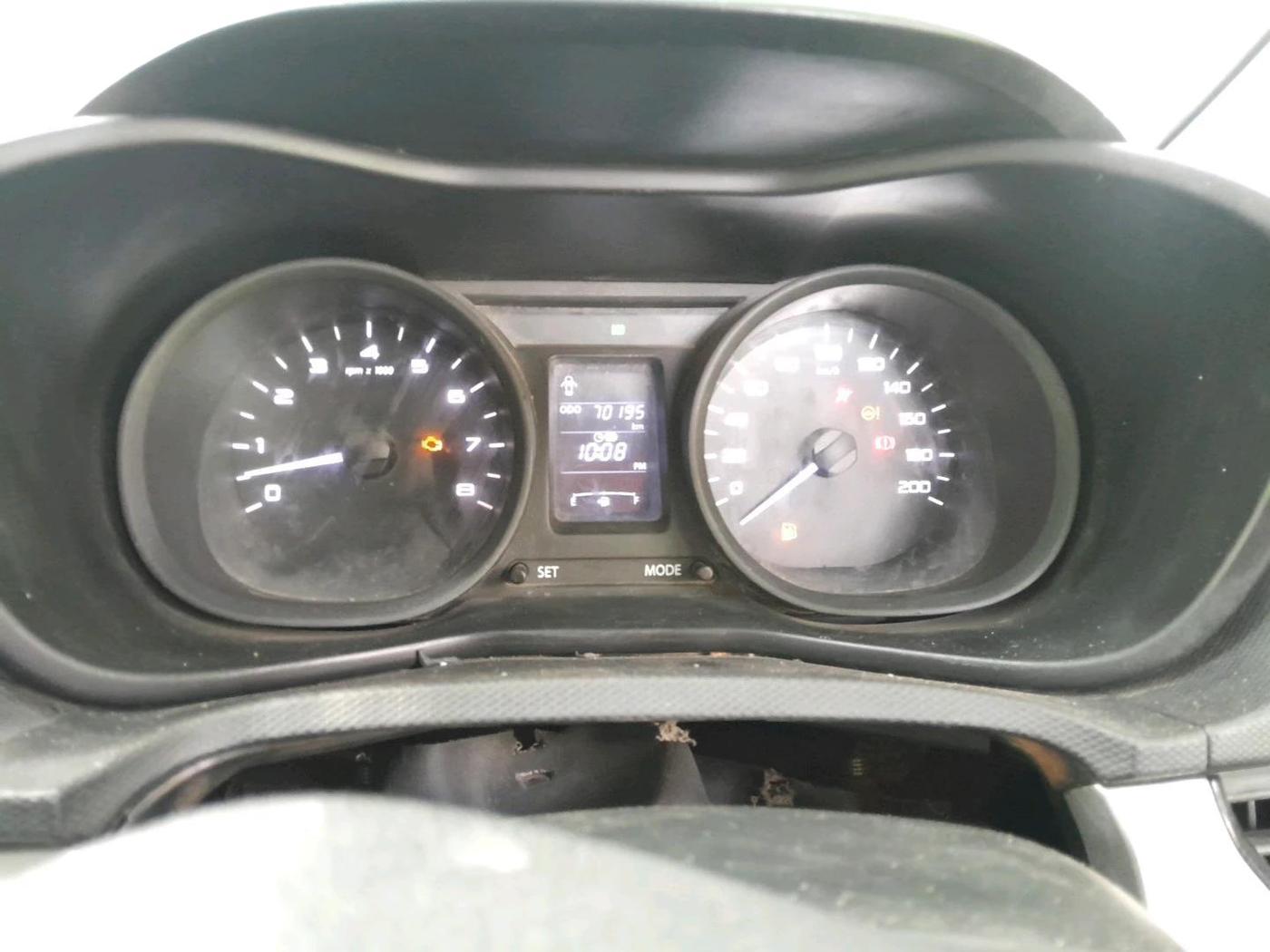 2018 Tata NEXON XM PETROL, Petrol, Manual, 70,195 km, interior
