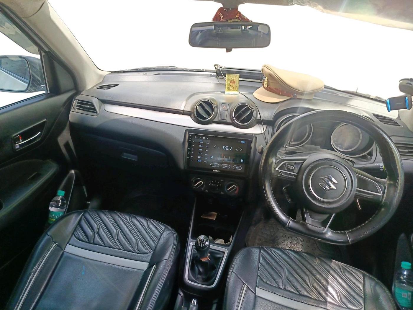 2022 Maruti Swift VXI, Petrol, Manual, 27,988 km, interior
