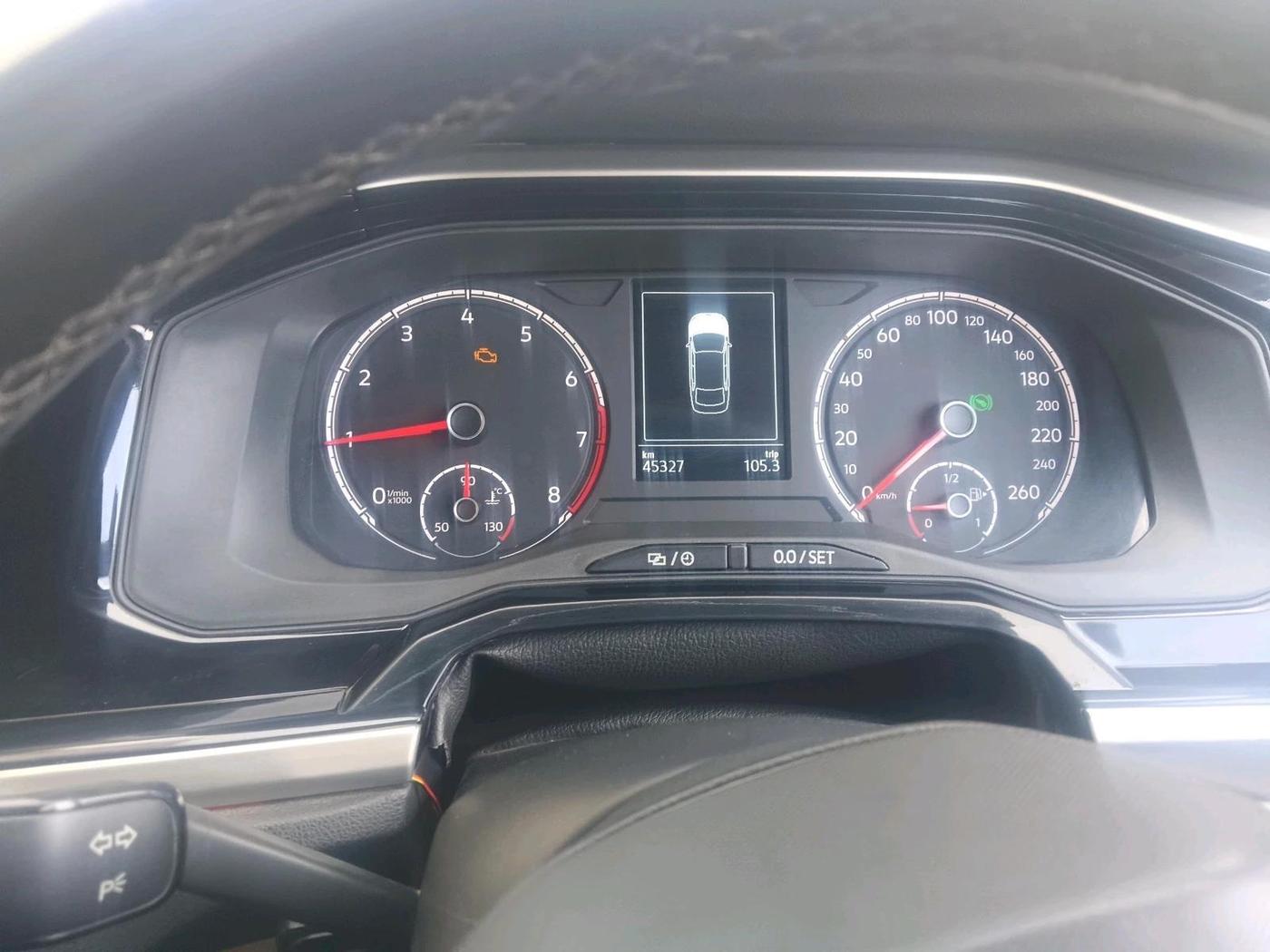 2022 Volkswagen VIRTUS HIGHLINE TSI 1.0 AT, Petrol, Automatic, 45,327 km, interior
