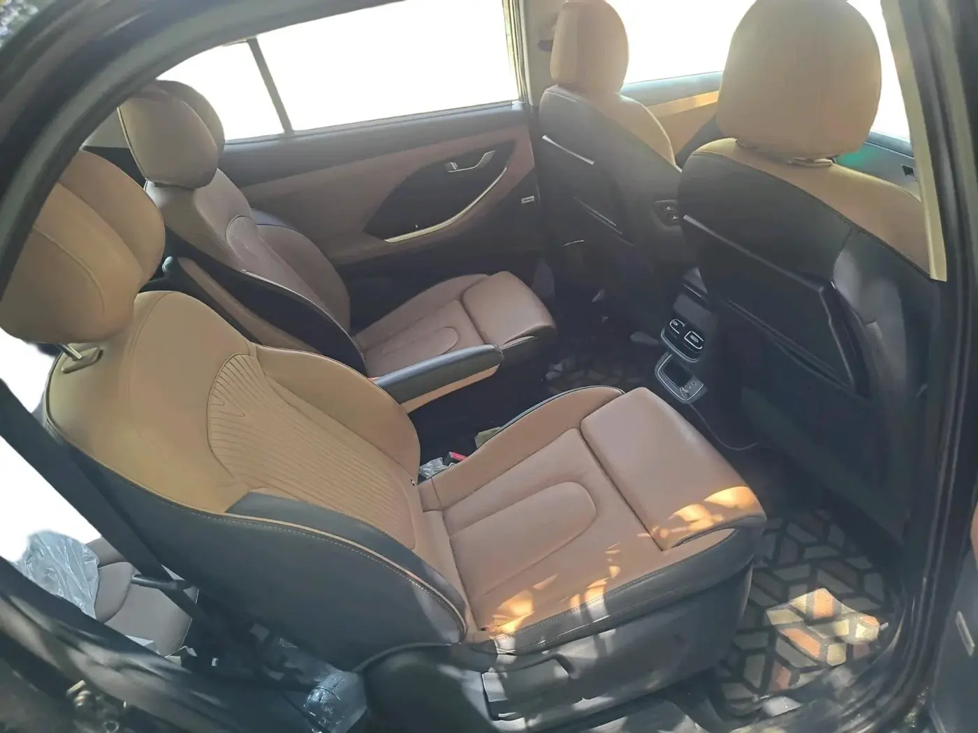 2024 Hyundai ALCAZAR Signature 6 STR 1.5 Diesel Automatic, Diesel, Automatic, 83,424 km, interior