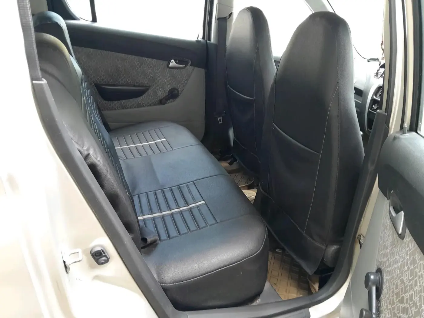 2017 Maruti Alto 800 LXI, Petrol, Manual, 54,125 km, interior
