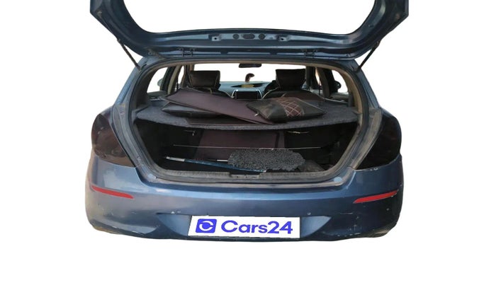 2013 Hyundai i20 MAGNA 1.4 CRDI, Diesel, Manual, 1,40,924 km, exterior