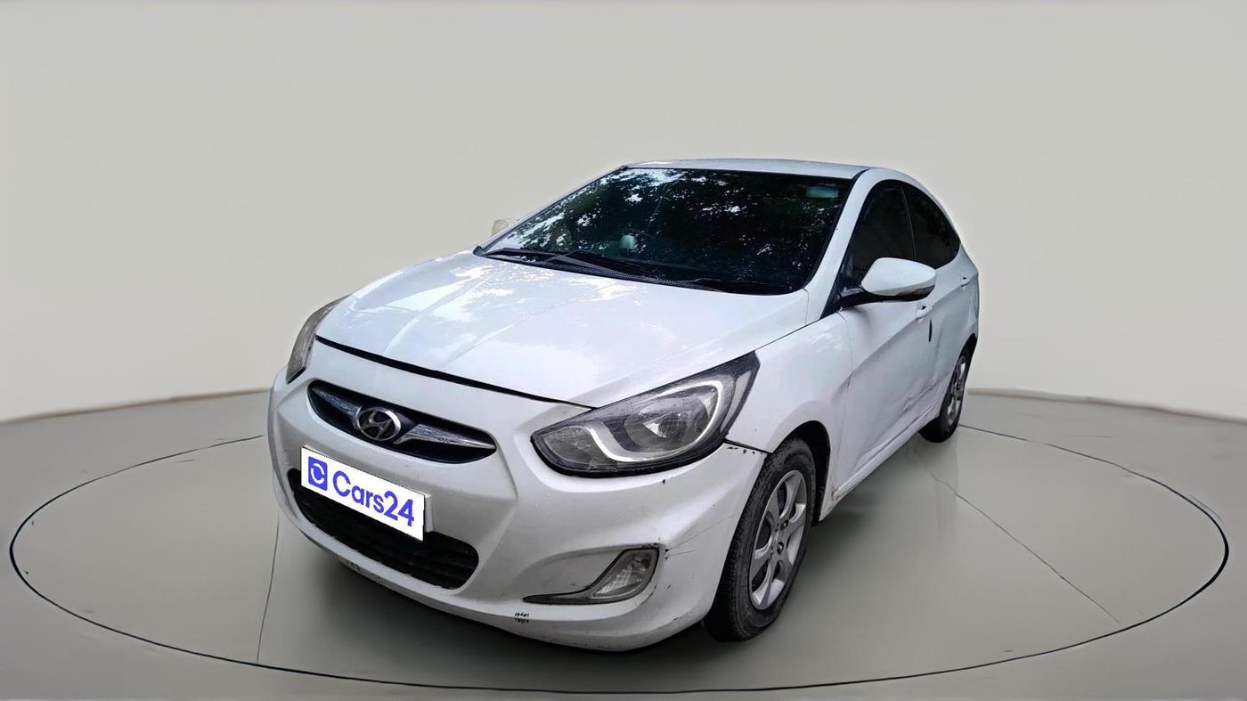 2011 Hyundai Verna FLUIDIC 1.6 CRDI EX, Diesel, Manual, 1,16,111 km, exterior