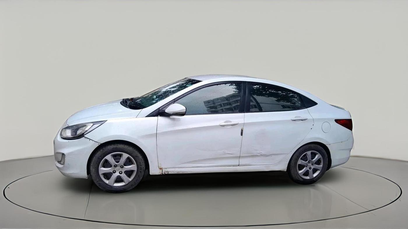 2011 Hyundai Verna FLUIDIC 1.6 CRDI EX, Diesel, Manual, 1,16,111 km, exterior