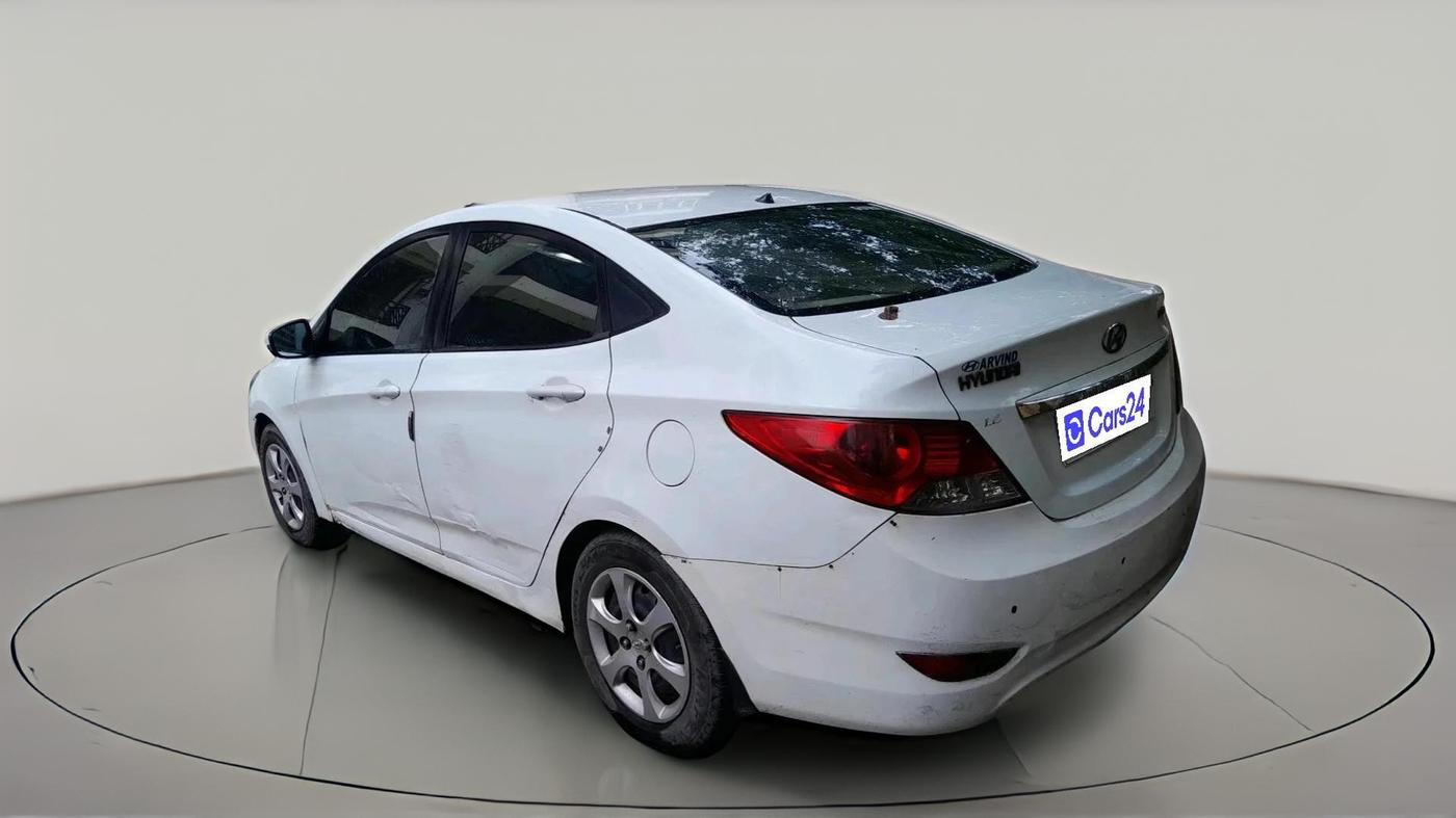 2011 Hyundai Verna FLUIDIC 1.6 CRDI EX, Diesel, Manual, 1,16,111 km, exterior
