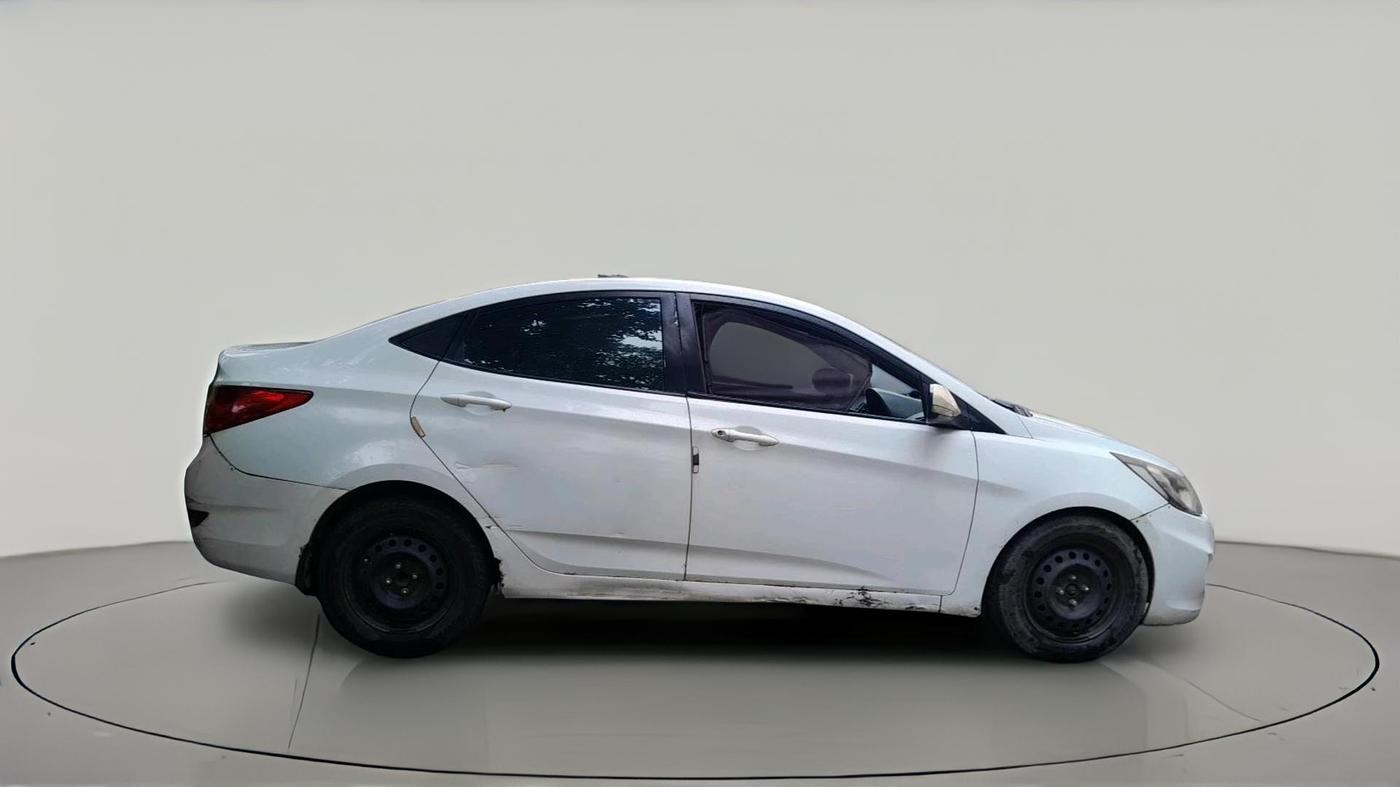 2011 Hyundai Verna FLUIDIC 1.6 CRDI EX, Diesel, Manual, 1,16,111 km, exterior