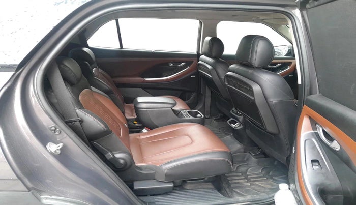 2021 Hyundai ALCAZAR 1.5 SIGNATURE (O) AT 6STR, Diesel, Automatic, 67,519 km, interior