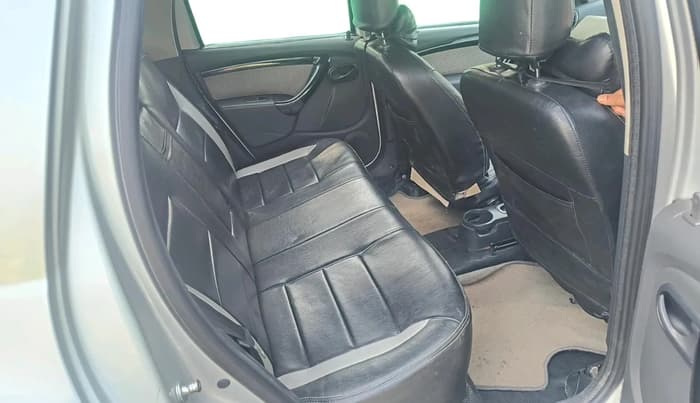 2015 Renault Duster 85 PS RXL DIESEL, Diesel, Manual, 55,964 km, interior