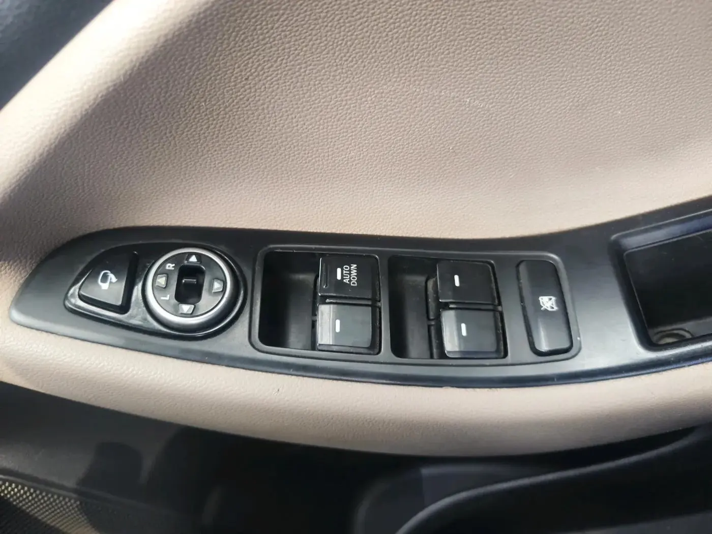 2017 Hyundai Elite i20 ASTA 1.4 CRDI, Diesel, Manual, 78,136 km, interior