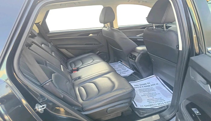 2019 MG HECTOR SHARP 2.0 DIESEL, Diesel, Manual, 1,15,100 km, interior