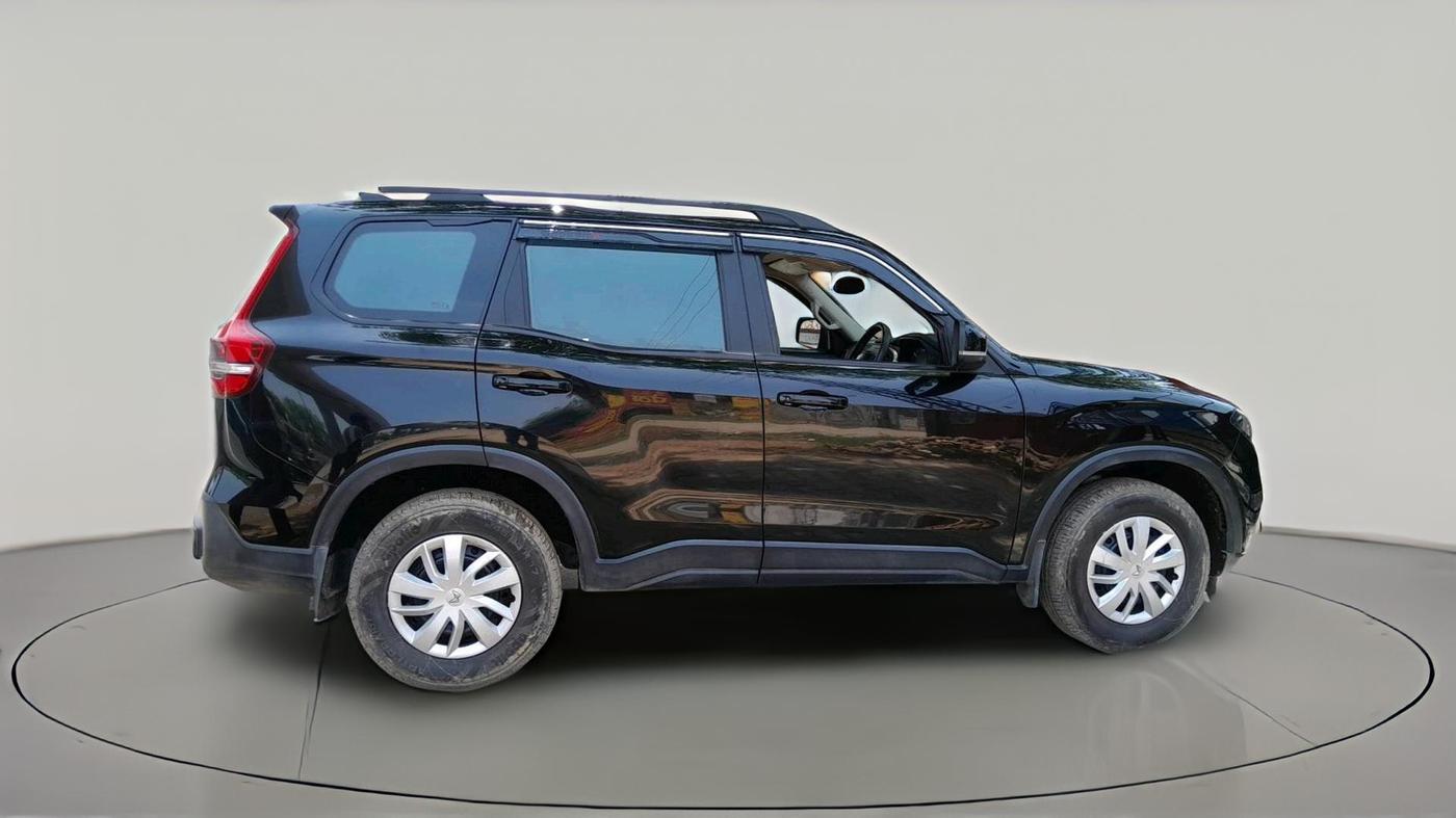 2025 Mahindra SCORPIO-N Z4 DIESEL MT 2WD 7 STR (E), Diesel, Manual, 73,490 km, exterior