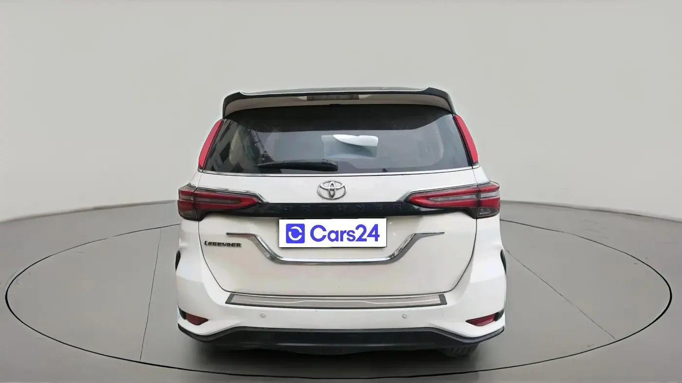 2018 Toyota Fortuner 2.8 4X2 AT, Diesel, Automatic, 1,57,413 km, exterior