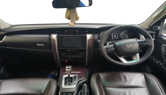 2018 Toyota Fortuner 2.8 4X2 AT, Diesel, Automatic, 1,57,413 km, interior