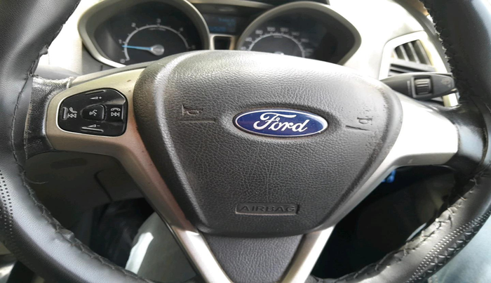 2014 Ford Ecosport TITANIUM 1.5L DIESEL, Diesel, Manual, 2,02,628 km, interior