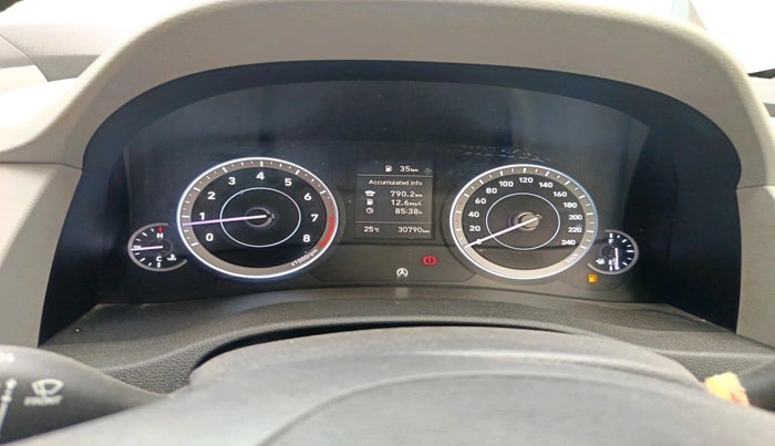 2023 Hyundai Creta SX 1.5 PETROL, Petrol, Manual, 30,790 km, interior