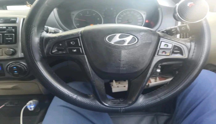 2013 Hyundai i20 SPORTZ 1.4 CRDI, Diesel, Manual, 1,31,407 km, interior