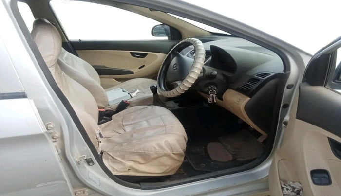 2013 Hyundai Eon ERA +, Petrol, Manual, 33,235 km, interior