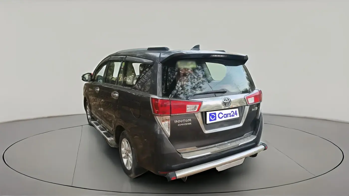 2018 Toyota Innova Crysta 2.4 VX 7 STR, Diesel, Manual, 1,13,376 km, exterior
