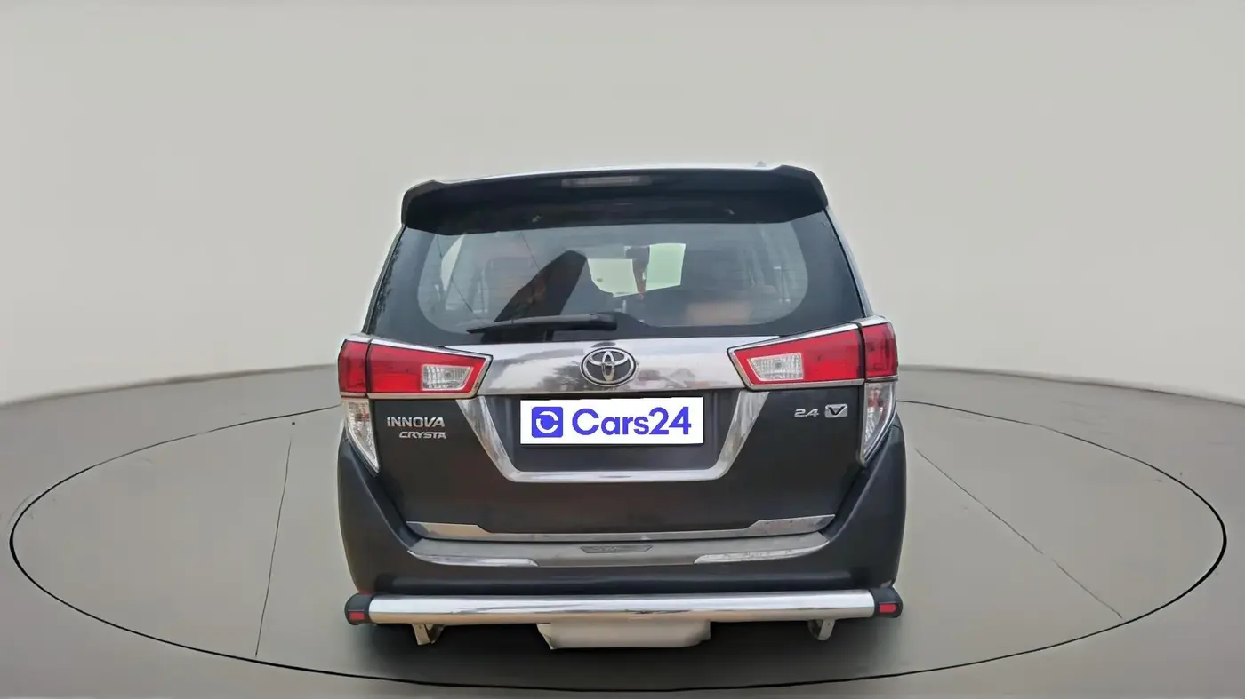 2018 Toyota Innova Crysta 2.4 VX 7 STR, Diesel, Manual, 1,13,376 km, exterior