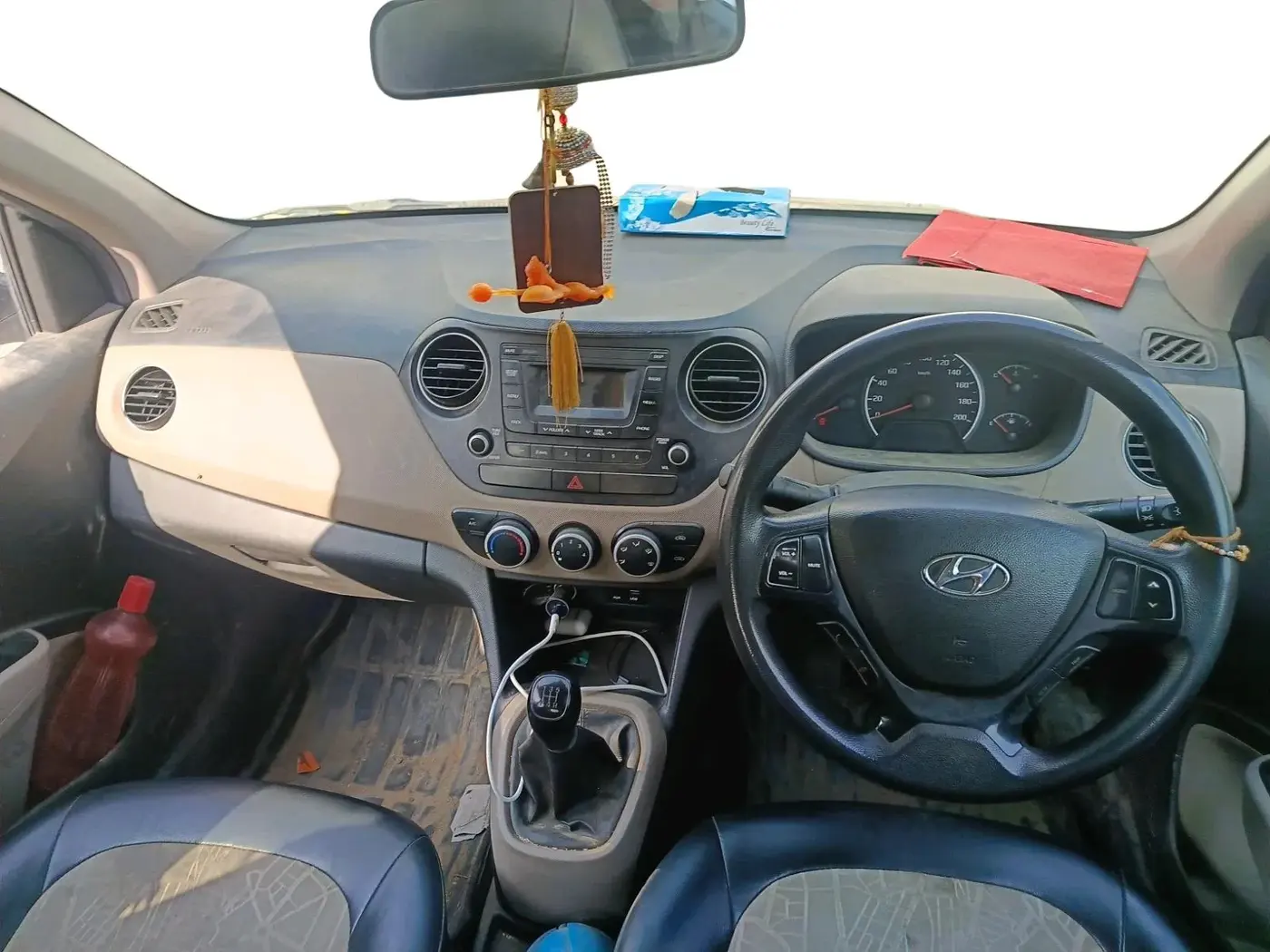 2019 Hyundai Grand i10 MAGNA 1.2 KAPPA VTVT, Petrol, Manual, 52,561 km, interior