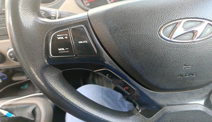 2019 Hyundai Grand i10 MAGNA 1.2 KAPPA VTVT, Petrol, Manual, 52,561 km, interior