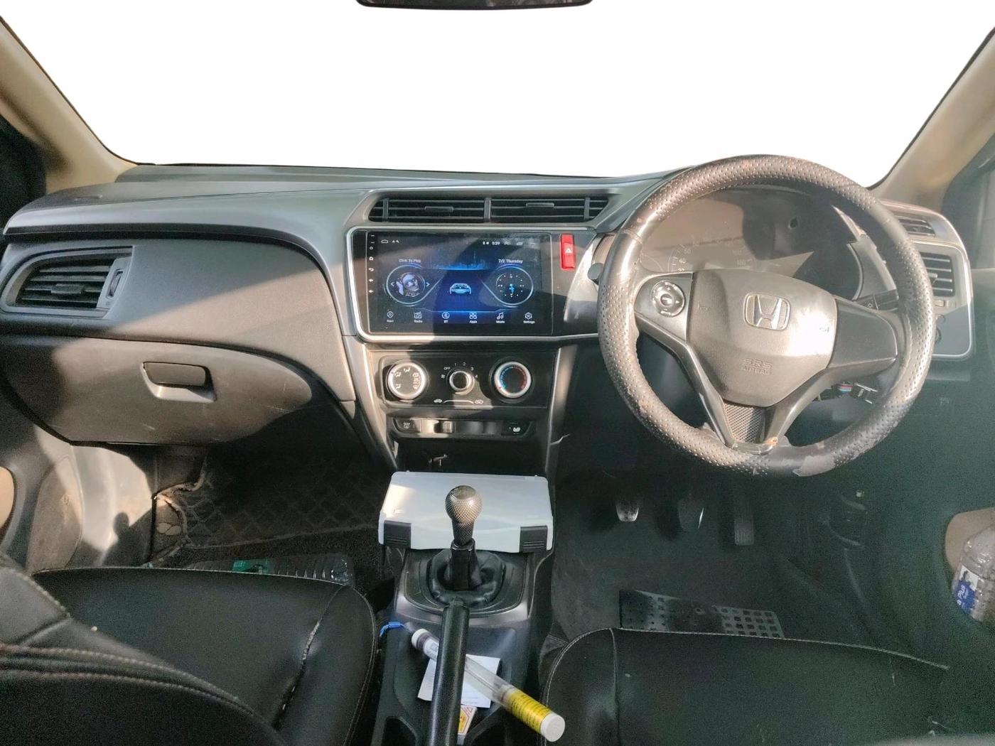 2014 Honda City 1.5L I-DTEC S, Diesel, Manual, 1,48,727 km, interior