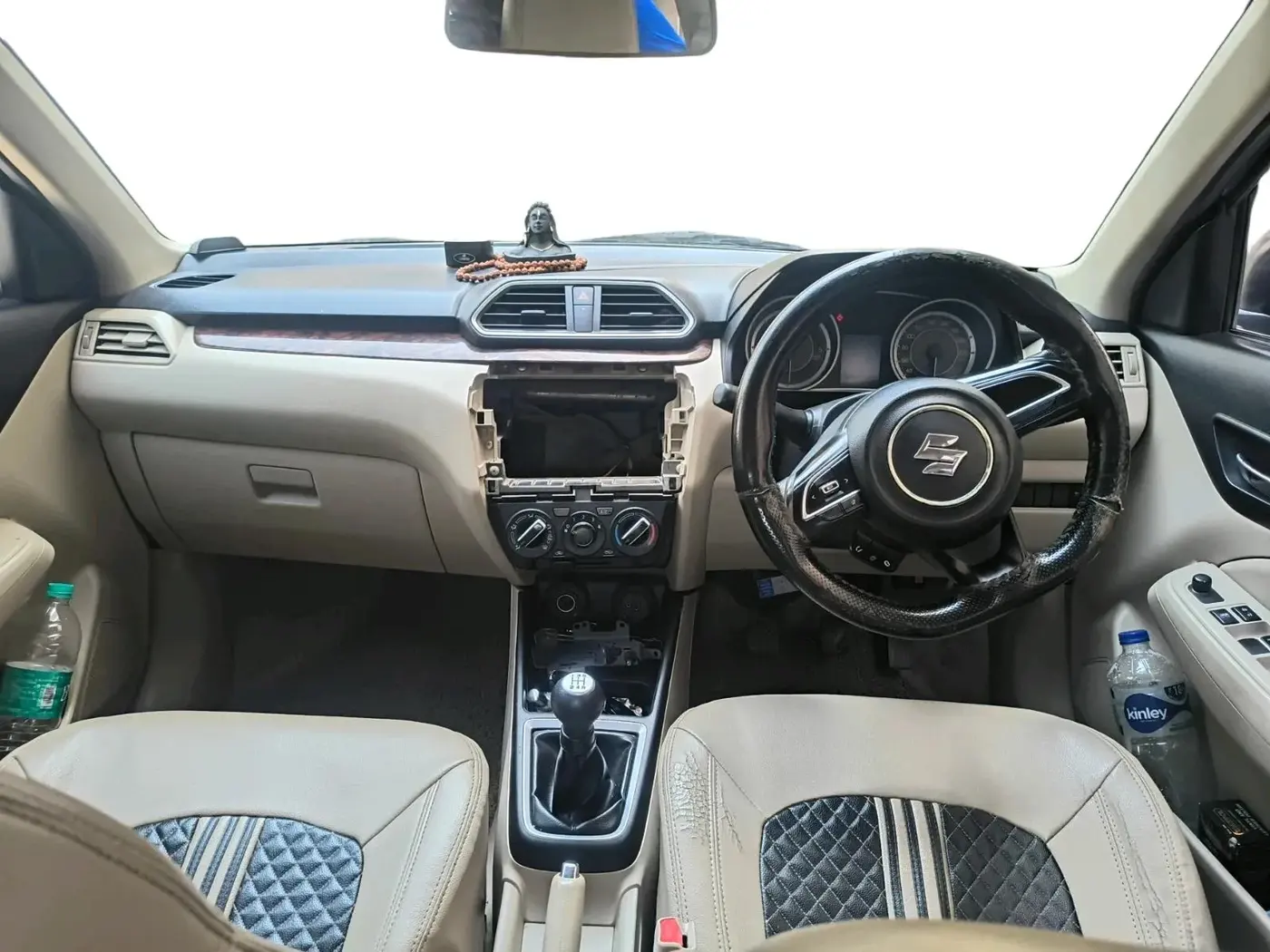 2018 Maruti Dzire VDI, Diesel, Manual, 1,02,472 km, interior