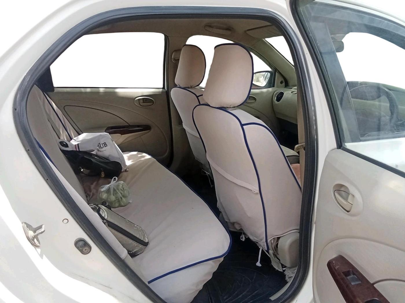 2014 Toyota Etios GD, Diesel, Manual, 1,04,991 km, interior