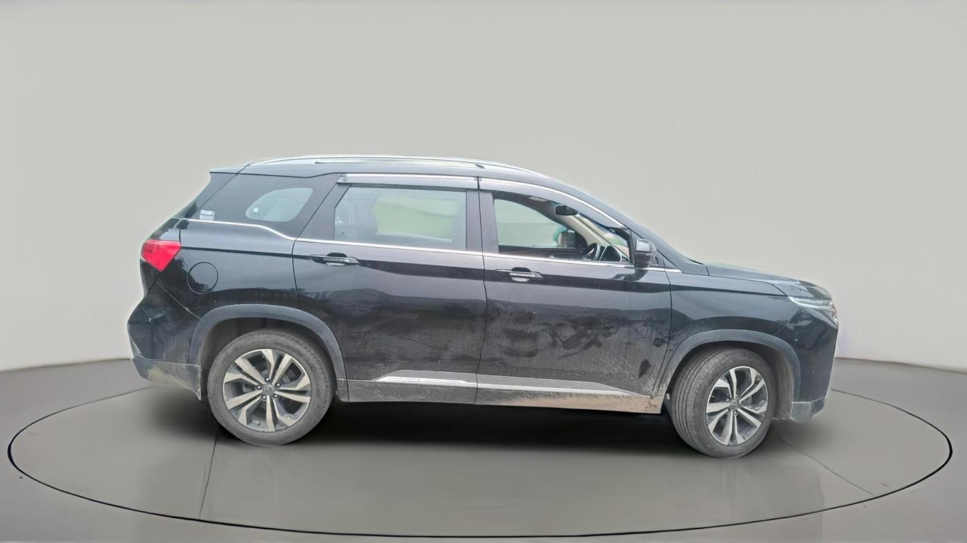 2024 MG HECTOR PLUS SHARP PRO 1.5 TURBO MT 7 STR, Petrol, Manual, 61,380 km, exterior