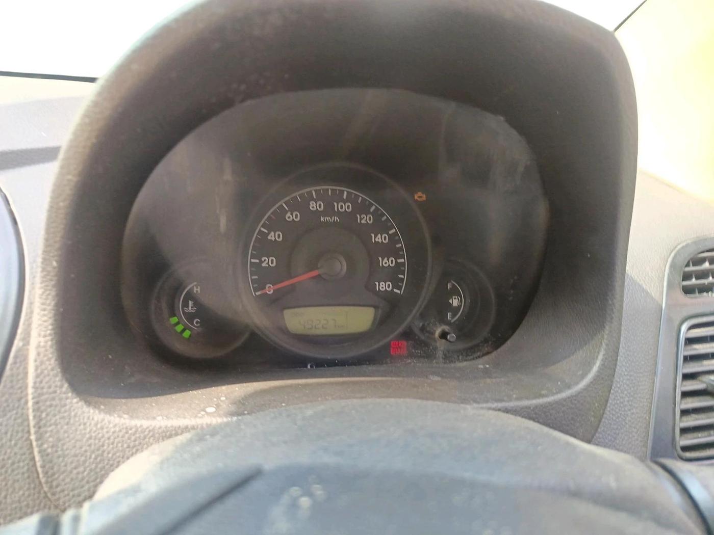 2013 Hyundai Eon D-LITE+, Petrol, Manual, 49,227 km, interior