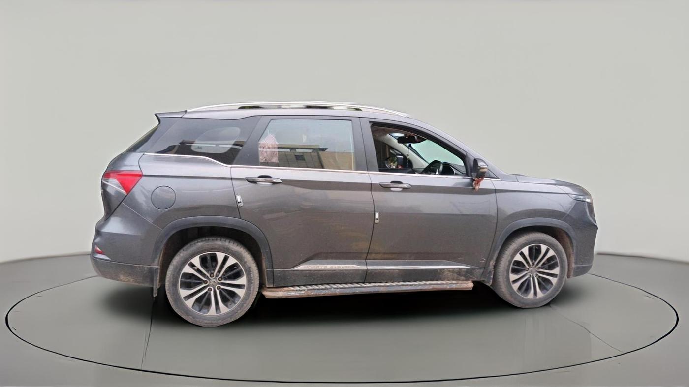 2022 MG HECTOR PLUS SHARP 1.5 PETROL TURBO HYBRID MT 6-STR, Petrol, Manual, 23,420 km, exterior