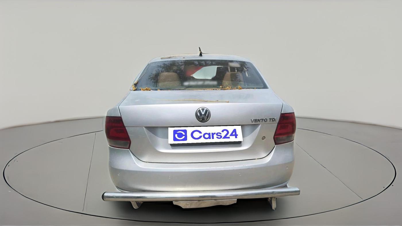2015 Volkswagen Vento HIGHLINE 1.5 AT, Diesel, Automatic, 1,30,044 km, exterior