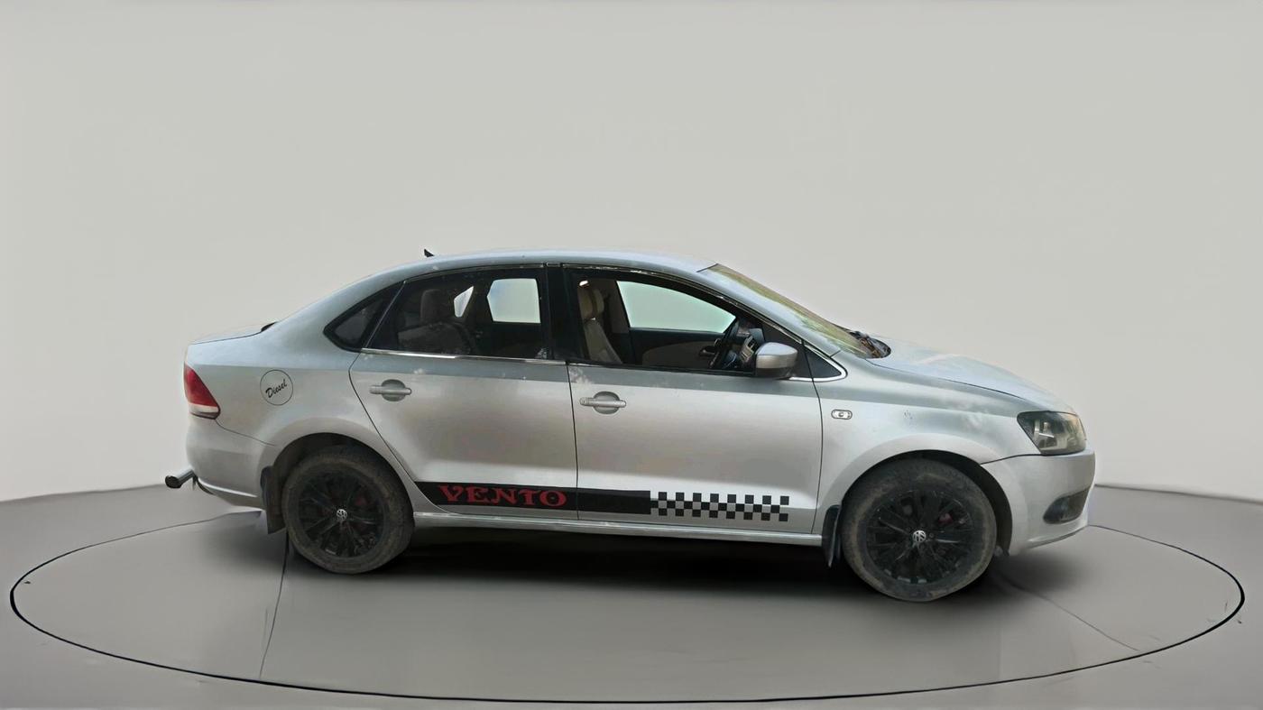2015 Volkswagen Vento HIGHLINE 1.5 AT, Diesel, Automatic, 1,30,044 km, exterior