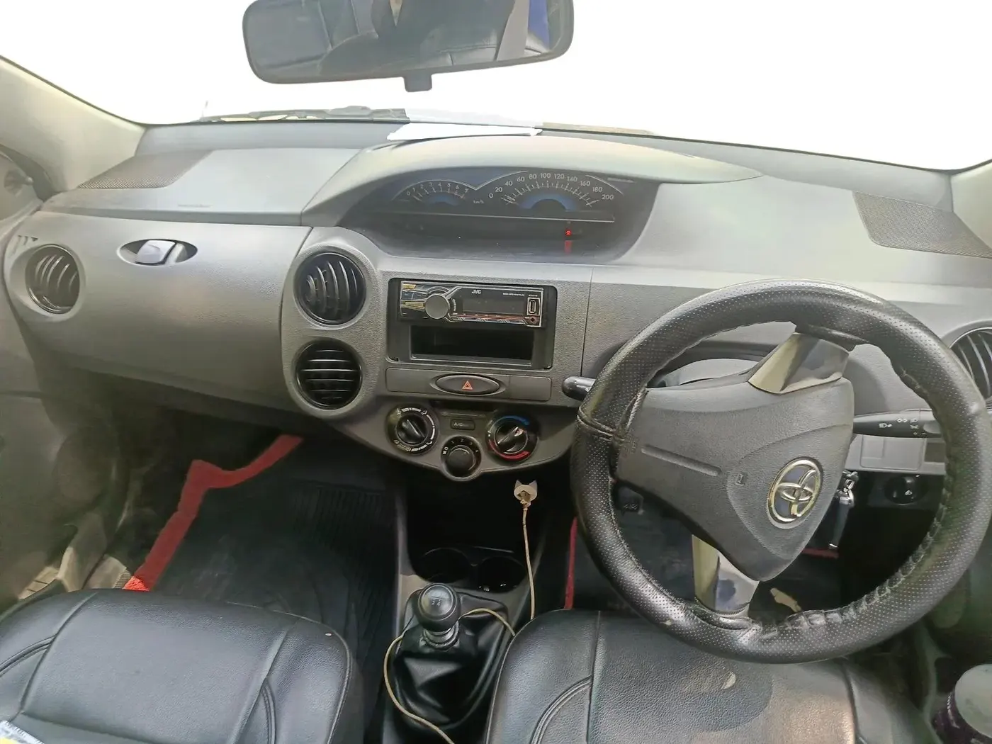 2016 Toyota Etios GD, Diesel, Manual, 2,04,050 km, interior