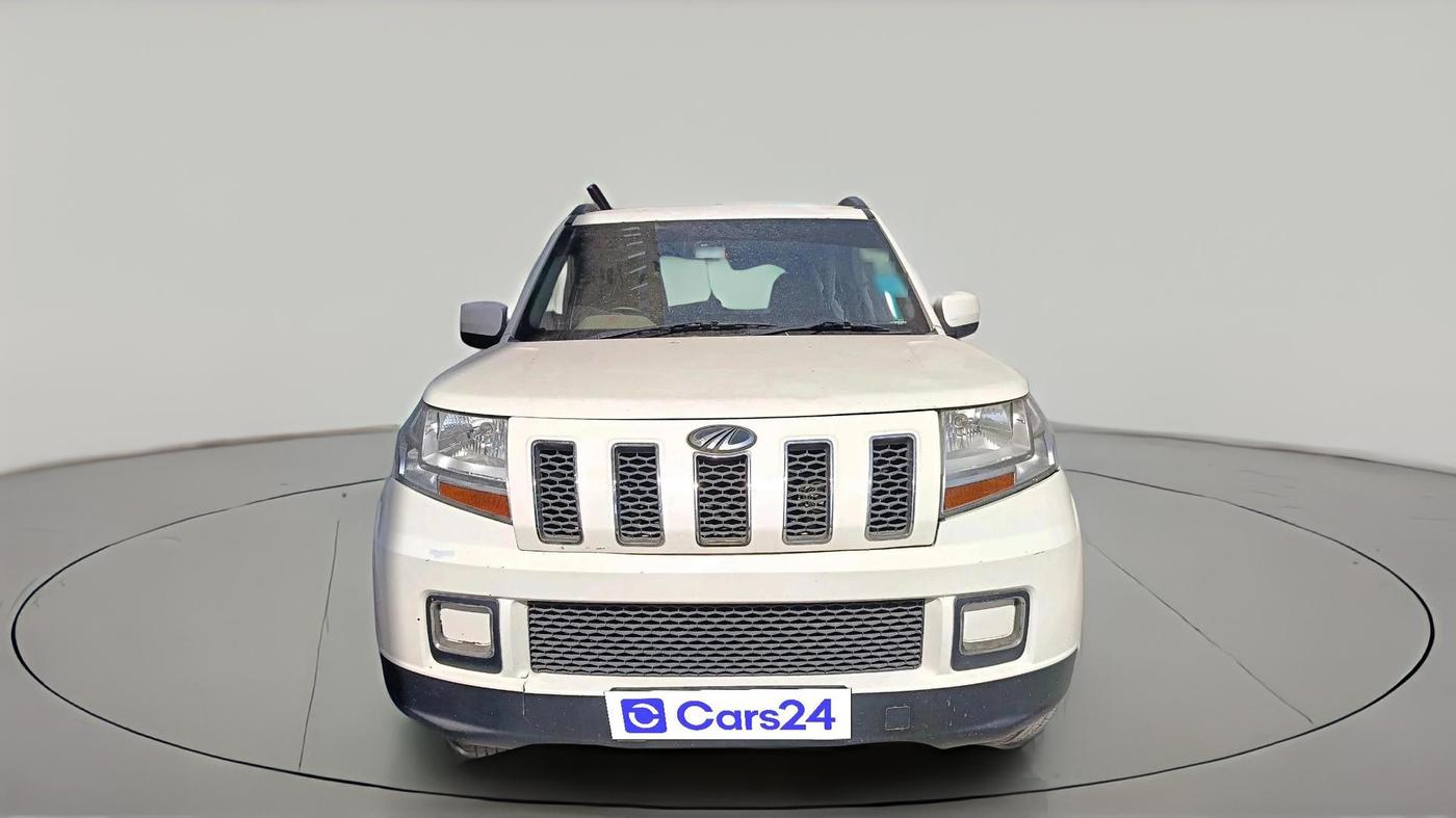2016 Mahindra TUV300 T6 PLUS, Diesel, Manual, 72,235 km, exterior