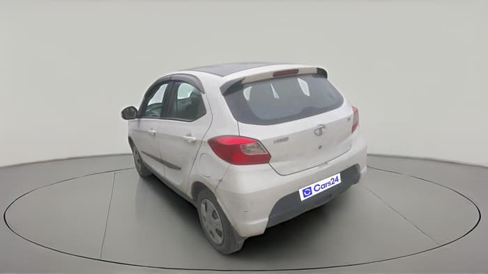 2018 Tata Tiago XT DIESEL, Diesel, Manual, 67,528 km, exterior