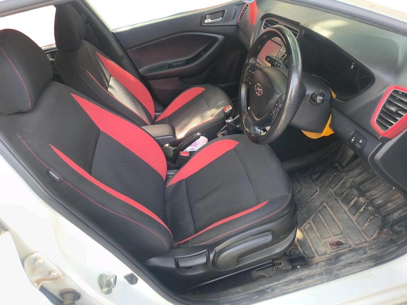 2019 Hyundai i20 Active 1.2 SX, Petrol, Manual, 55,106 km, interior