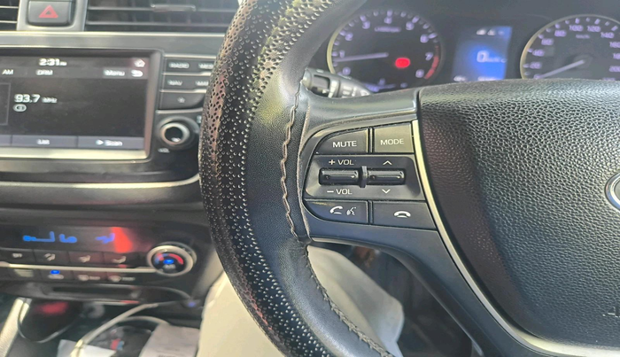 2019 Hyundai i20 Active 1.2 SX, Petrol, Manual, 55,106 km, interior