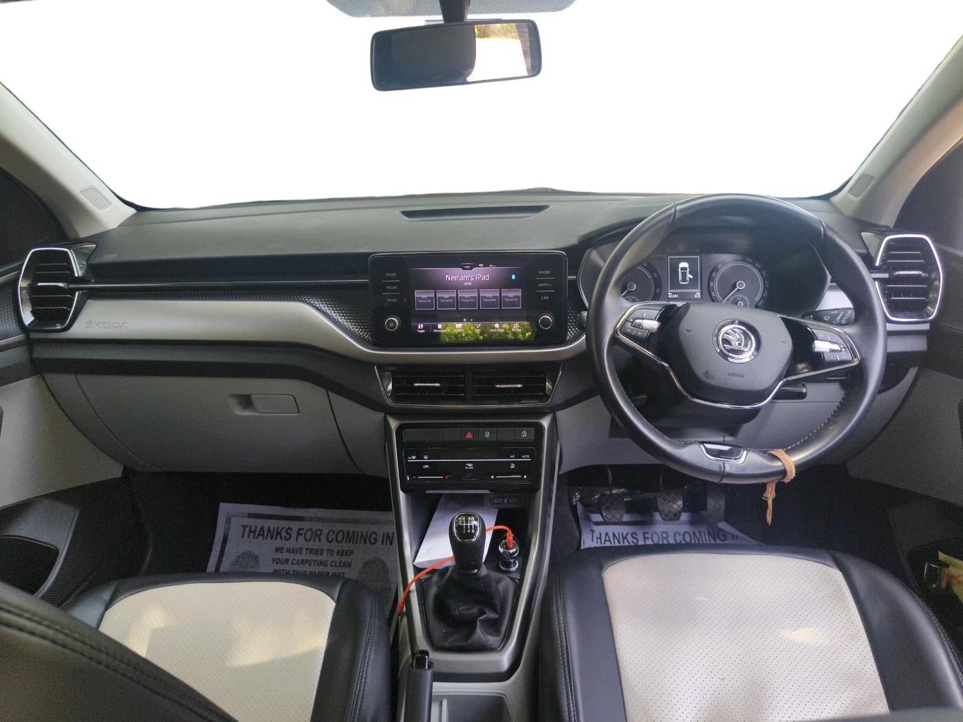 2023 Skoda KUSHAQ AMBITION 1.0L TSI MT, Petrol, Manual, 42,241 km, interior