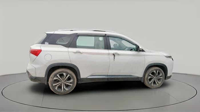 2024 MG HECTOR SMART PRO 1.5 TURBO MT PETROL, Petrol, Manual, 34,961 km, exterior