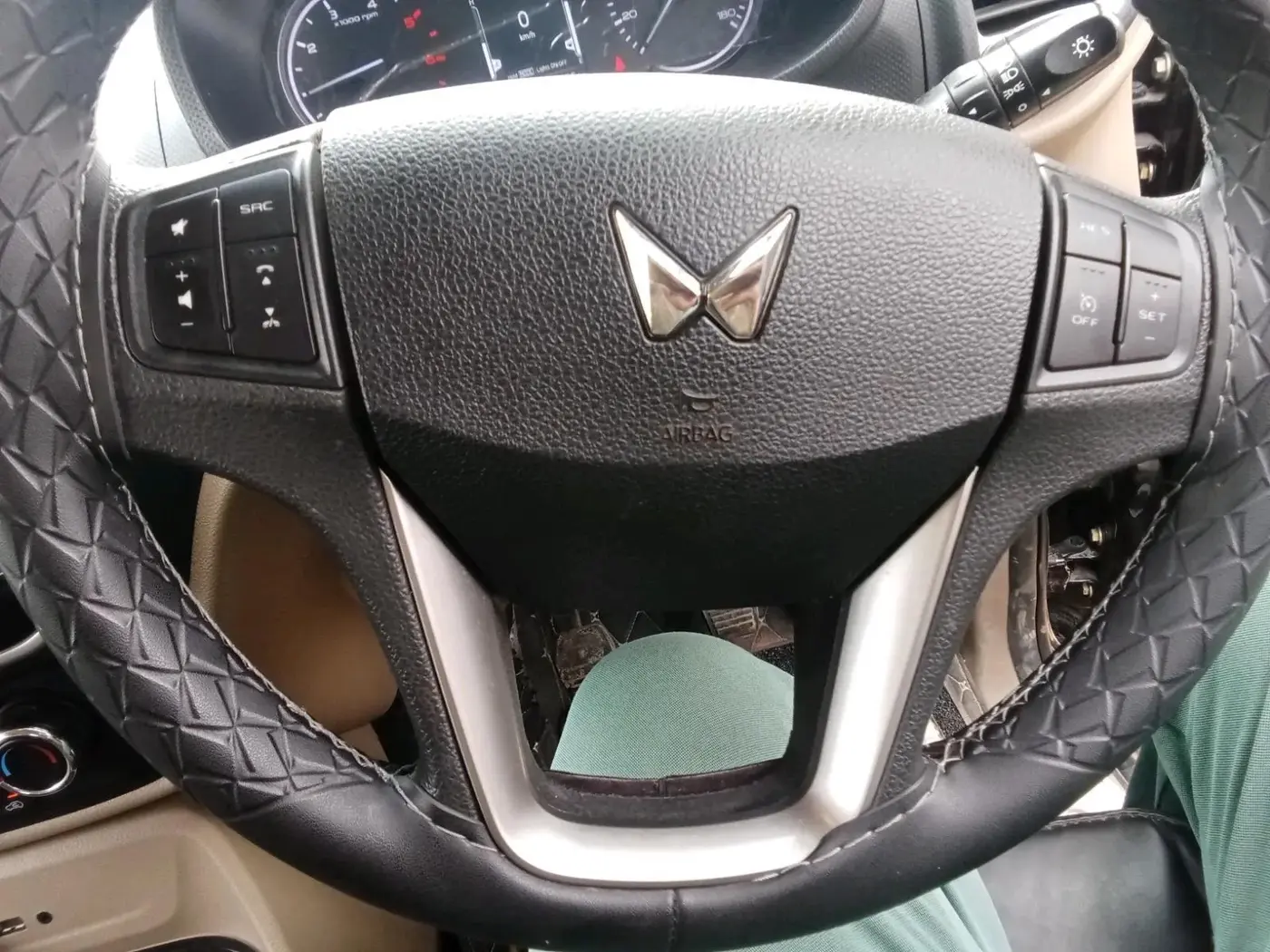 2025 Mahindra BOLERO NEO N 10, Diesel, Manual, 10,155 km, interior
