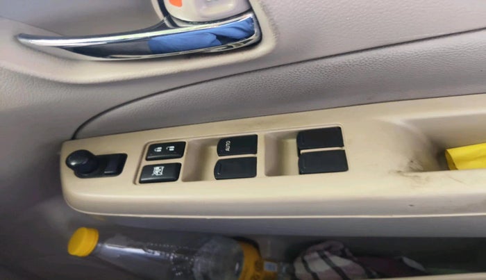 2016 Maruti Ciaz ZXI, Petrol, Manual, 51,077 km, interior