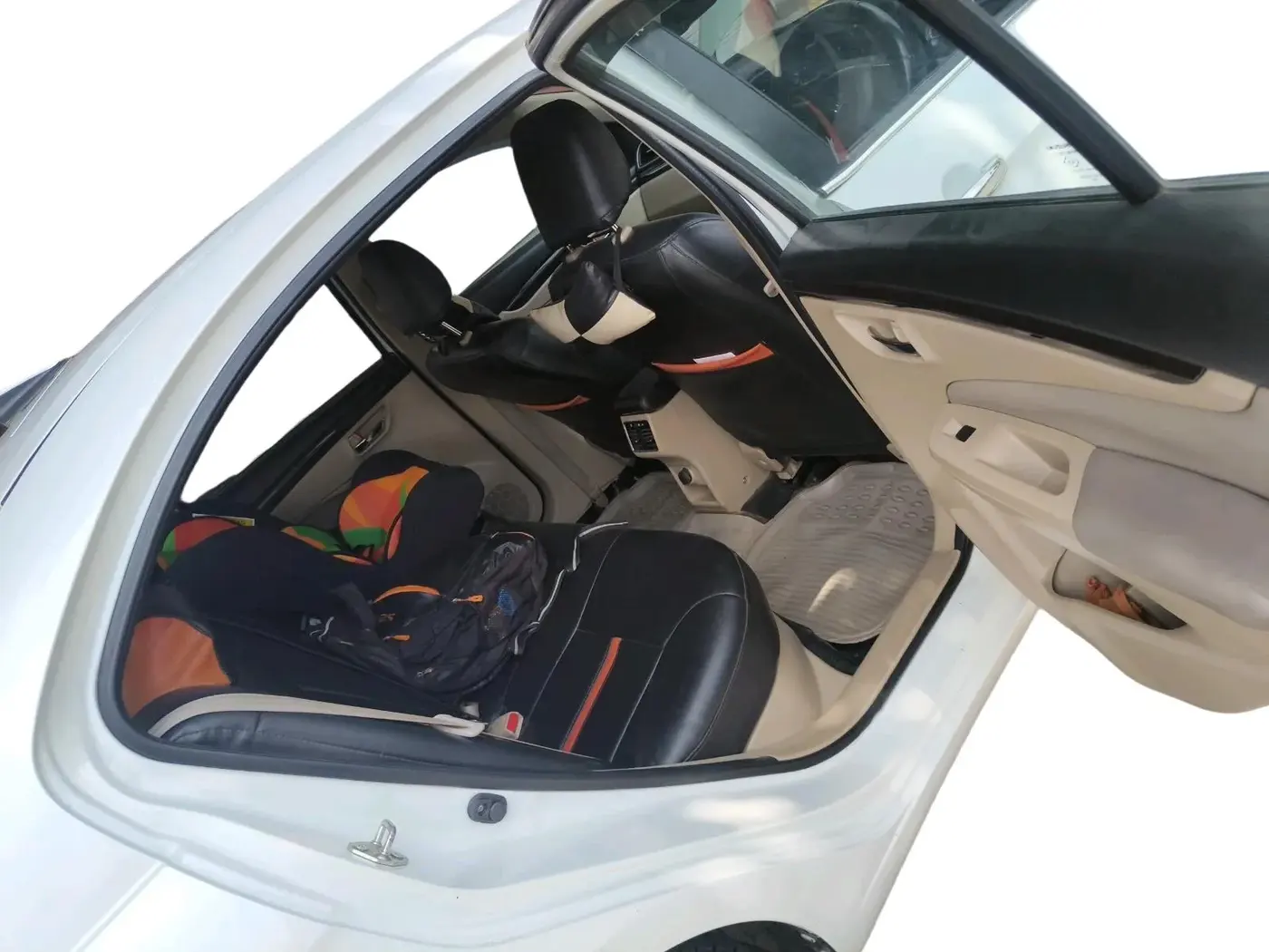 2016 Maruti Ciaz ZXI, Petrol, Manual, 51,077 km, interior