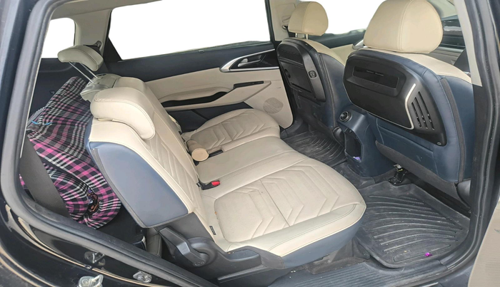 2022 KIA CARENS LUXURY PLUS 1.5 DIESEL 7 STR, Diesel, Manual, 78,623 km, interior
