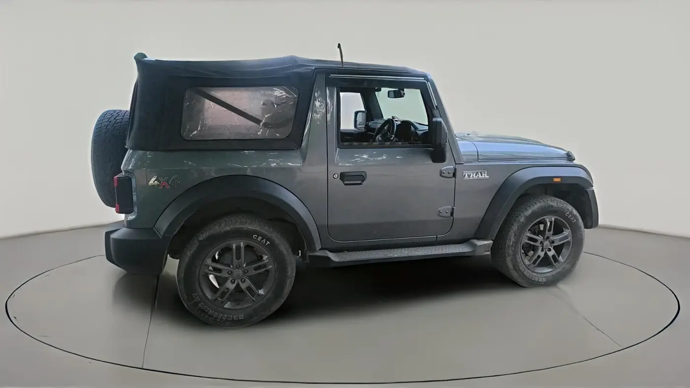 2022 Mahindra Thar LX  P 4WD AT CONVERTIBLE, Petrol, Automatic, 54,040 km, exterior