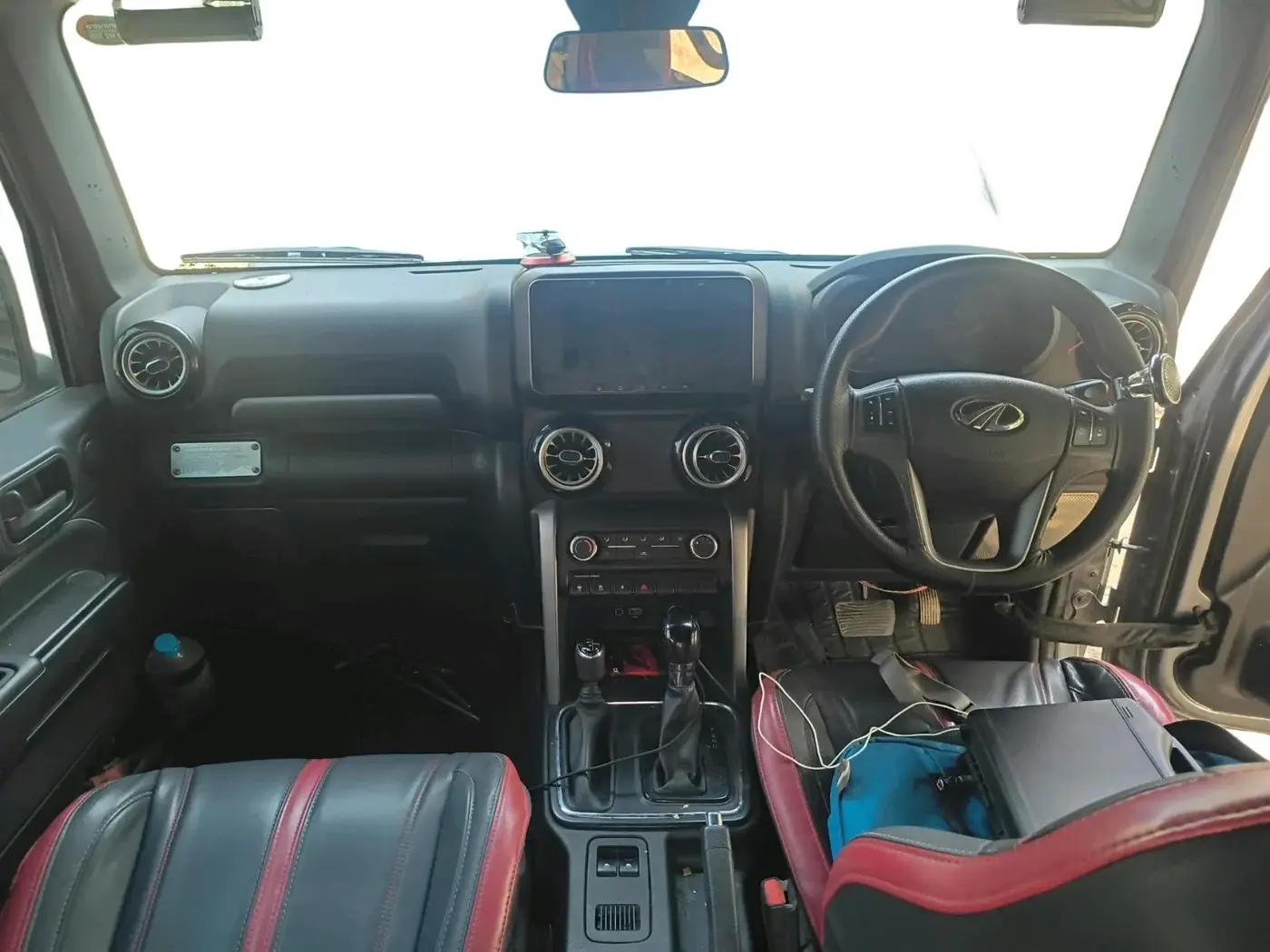 2022 Mahindra Thar LX  P 4WD AT CONVERTIBLE, Petrol, Automatic, 54,040 km, interior