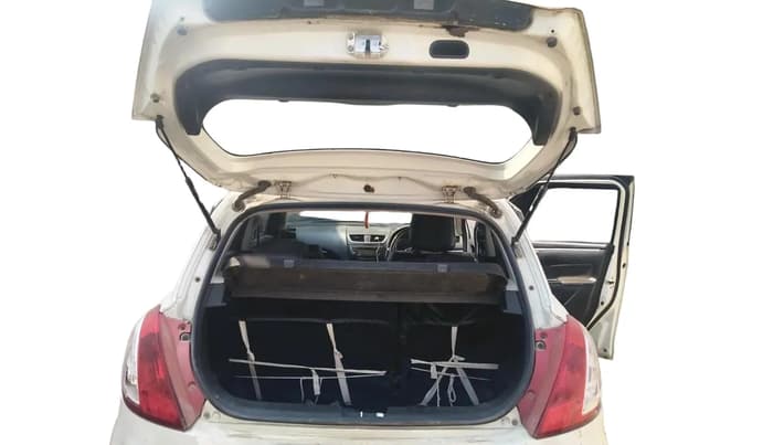 2015 Maruti Swift VXI, Petrol, Manual, 41,566 km, exterior