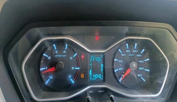 2016 Mahindra Scorpio S10, Diesel, Manual, 1,40,401 km, interior